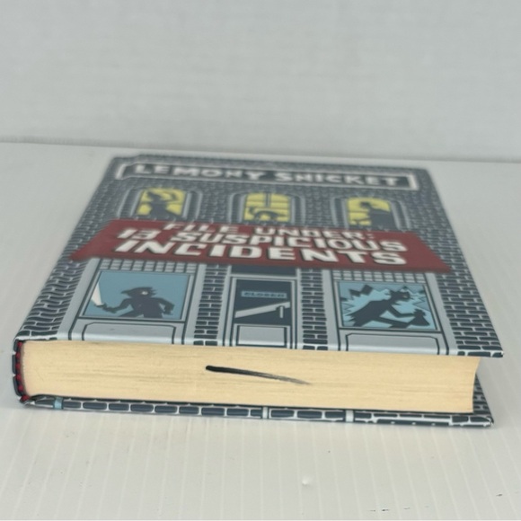 Lemony Snicket File Under: 13 Suspicious Incidents - Picture 4 of 7